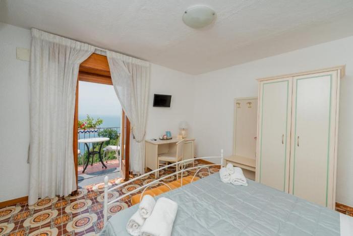 Albergo Diffuso Bacco Furore Rum bild